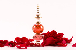 DIY Natural Rose Perfume